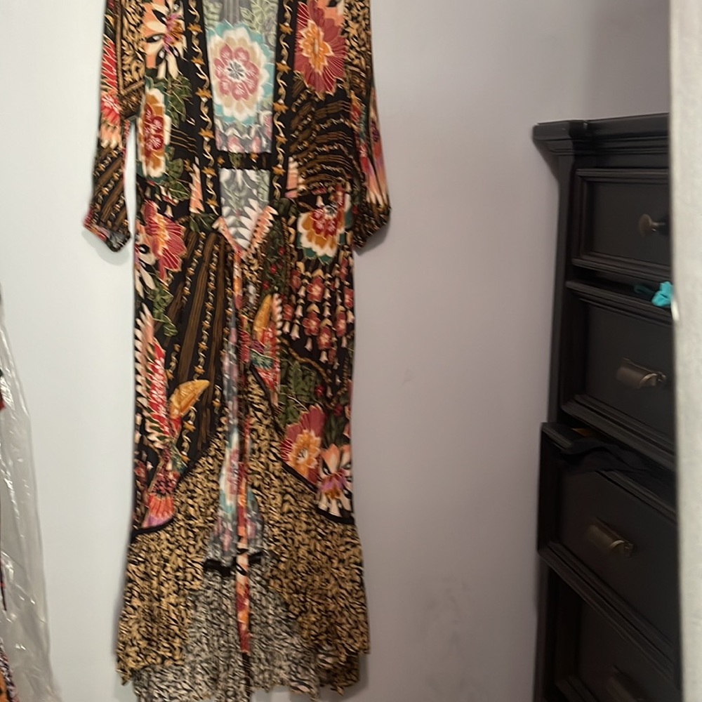 Farm Río wrap maxi dress size small. Great condition.